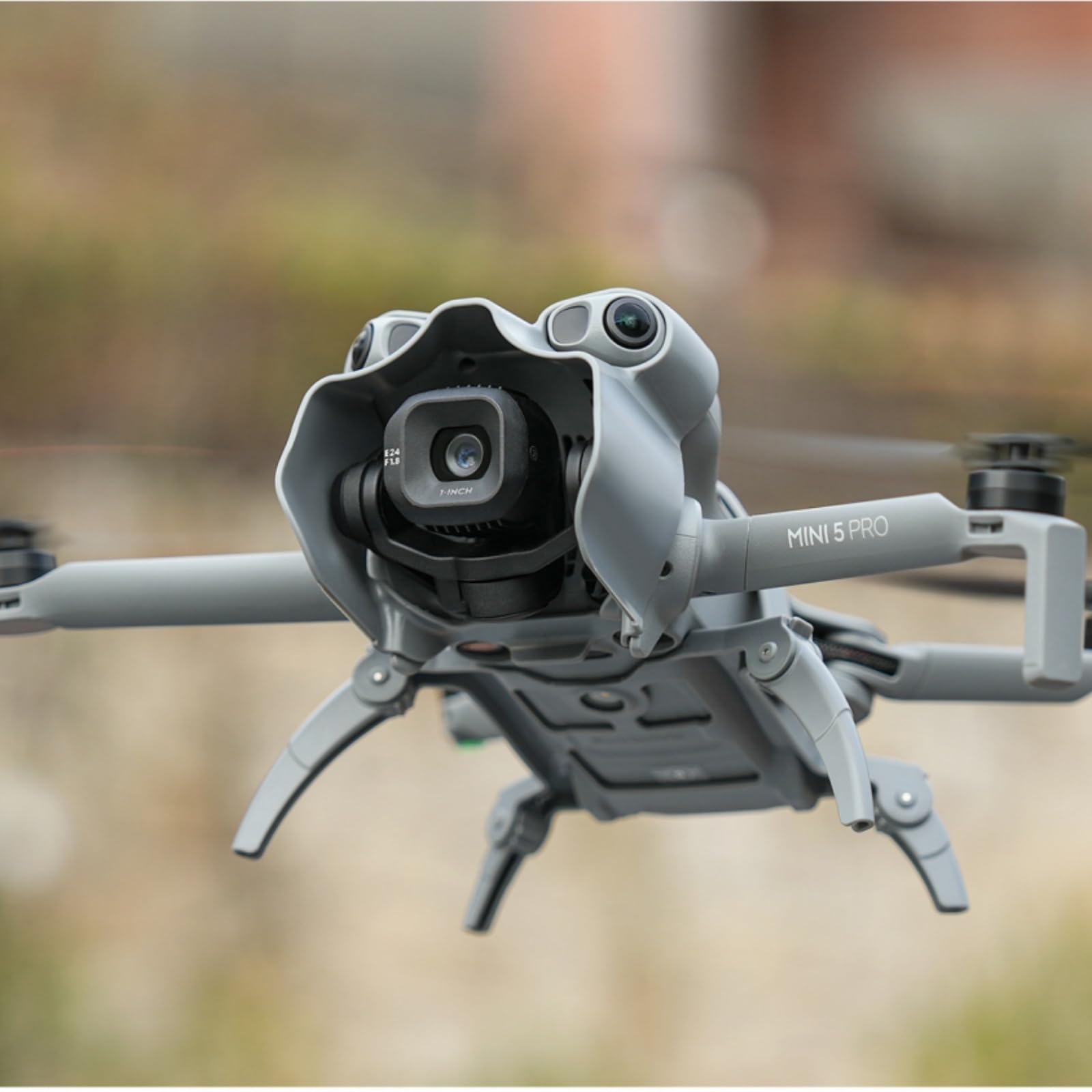 DJI Mini 5 Pro用レンズフード、ジンバルガードプ - Drone Propeller Guard のレビューと価格